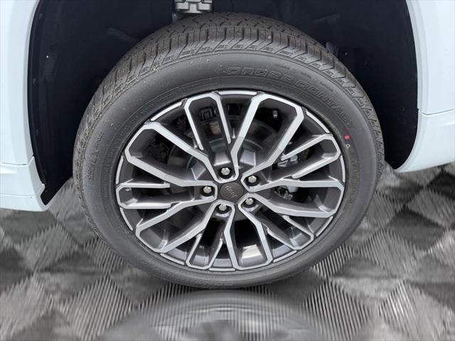 new 2025 Jeep Grand Cherokee L car, priced at $63,859