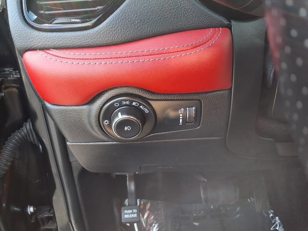 used 2022 Dodge Durango car, priced at $34,900