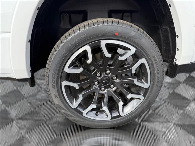 new 2025 Ram 1500 car, priced at $68,653