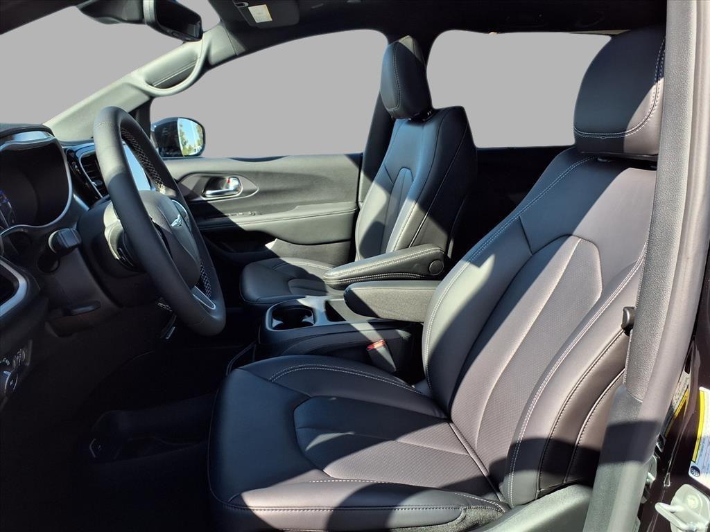 new 2026 Chrysler Pacifica car, priced at $41,159