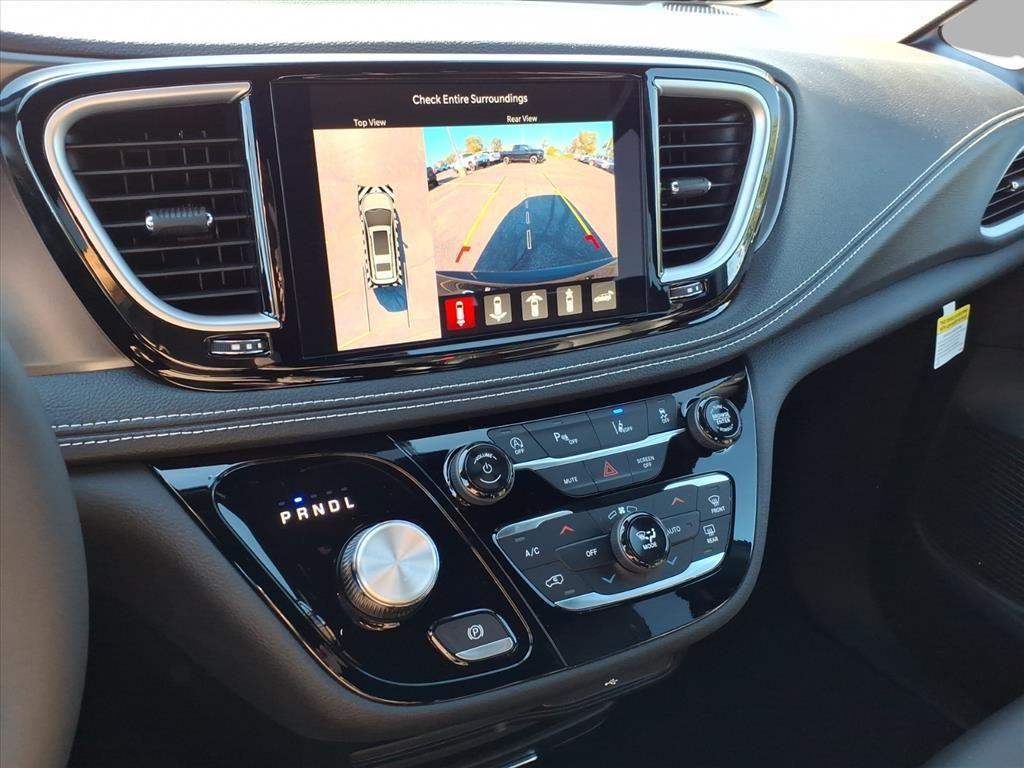 new 2026 Chrysler Pacifica car, priced at $44,932
