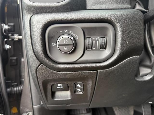new 2025 Ram 1500 car, priced at $52,481