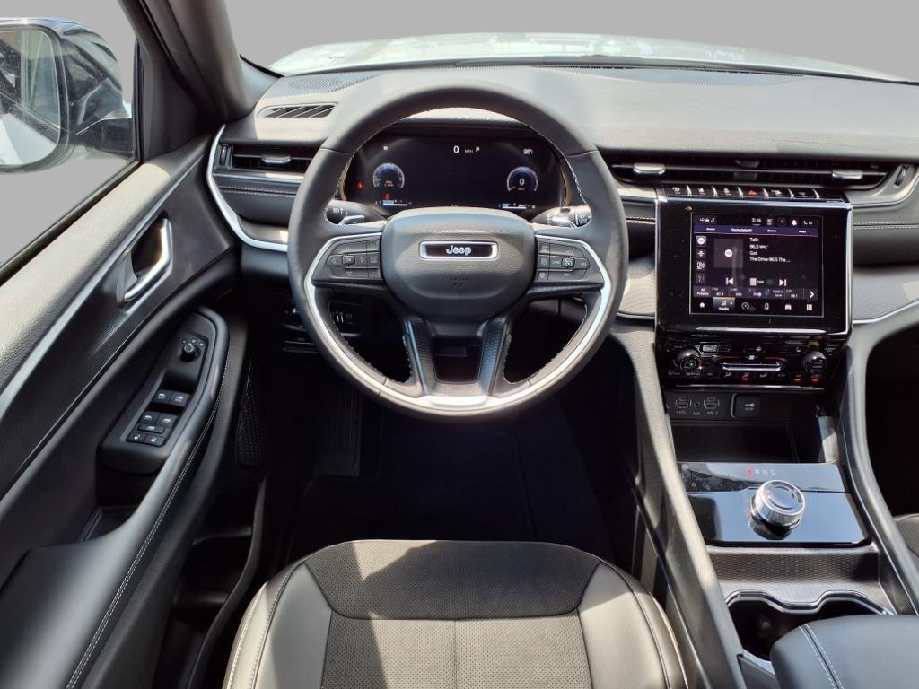 new 2025 Jeep Grand Cherokee L car, priced at $41,393