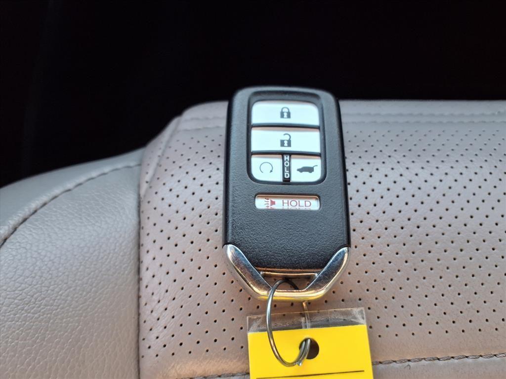 used 2020 Honda CR-V Hybrid car, priced at $21,596