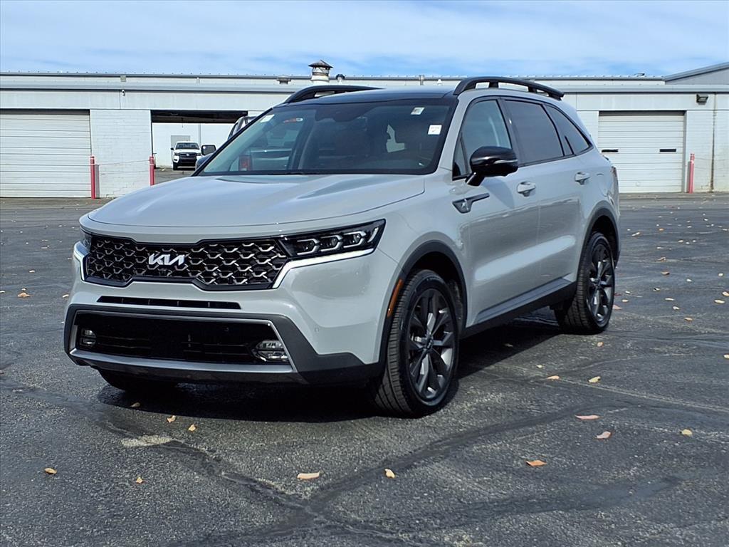 used 2023 Kia Sorento car, priced at $30,171