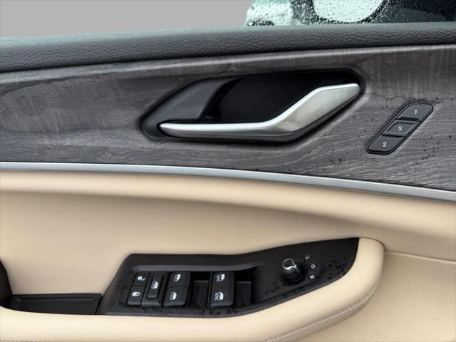 used 2023 Jeep Grand Cherokee car, priced at $29,708