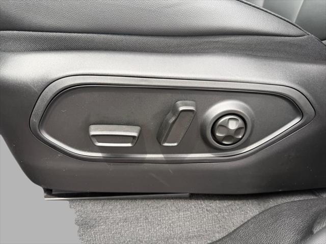 new 2025 Jeep Grand Cherokee L car, priced at $41,640