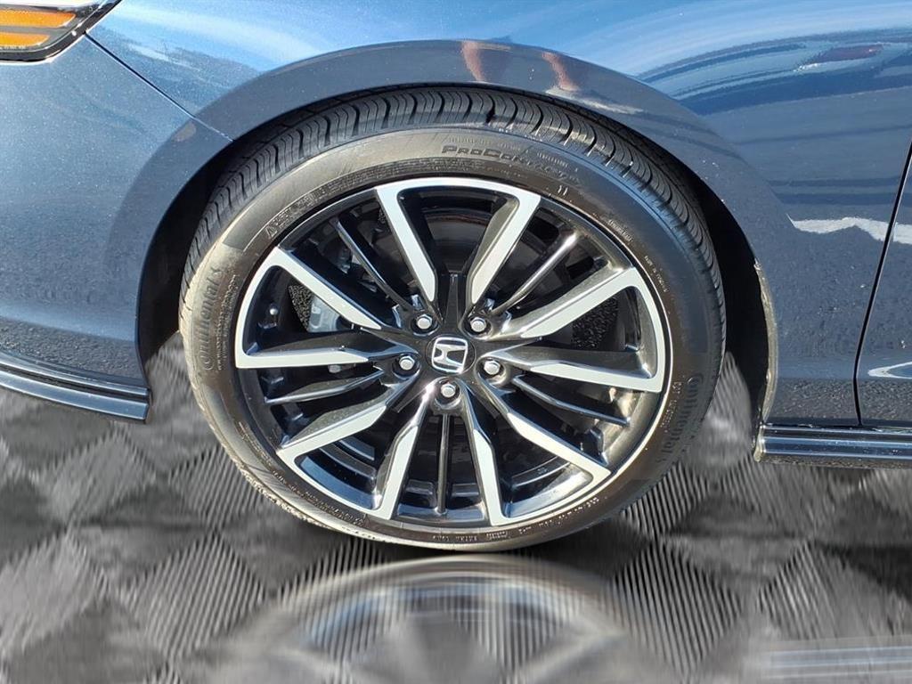 used 2023 Honda Accord Hybrid car, priced at $31,180