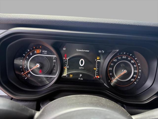new 2025 Jeep Wrangler car, priced at $42,564