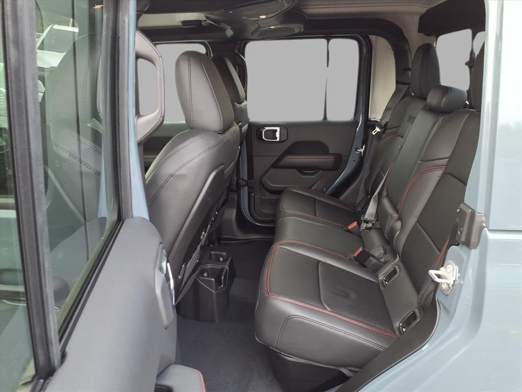 new 2025 Jeep Gladiator car, priced at $49,359