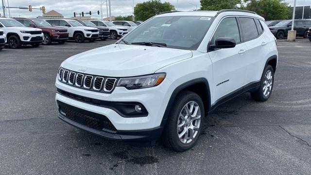 new 2024 Jeep Compass car, priced at $29,515