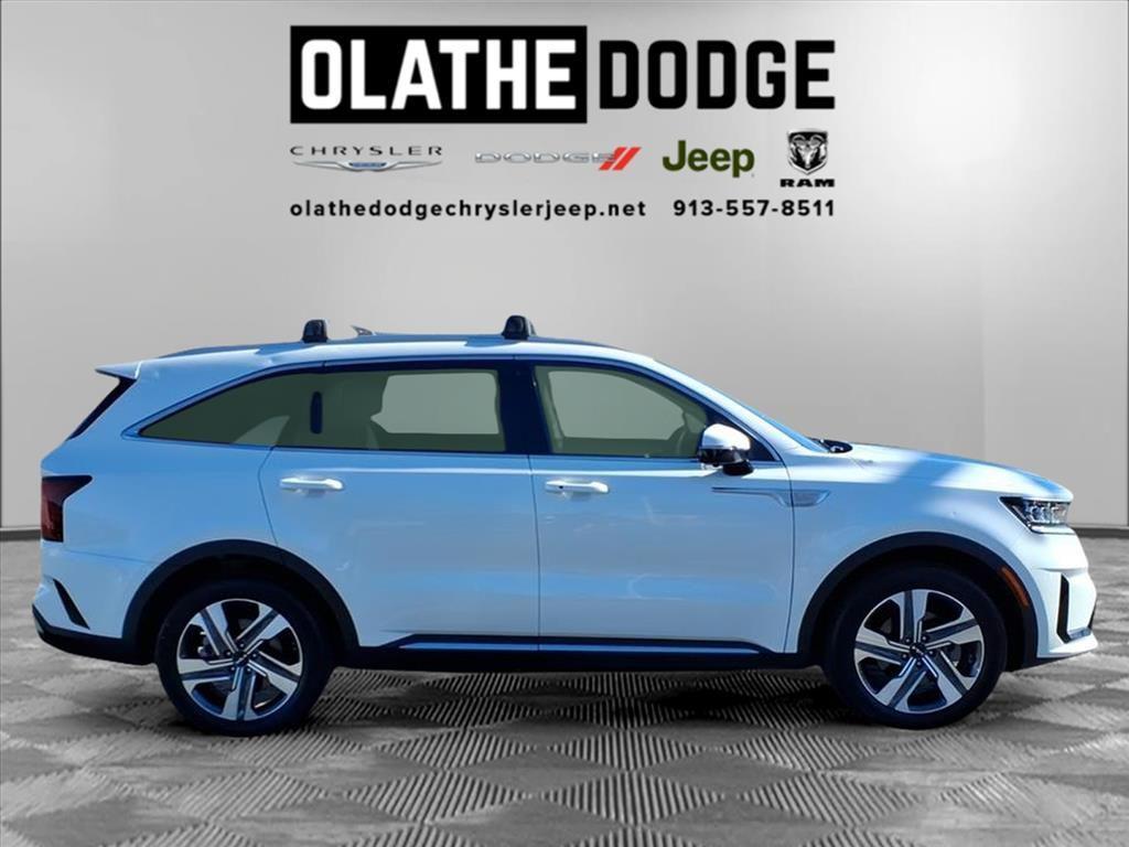 used 2023 Kia Sorento Hybrid car, priced at $29,298