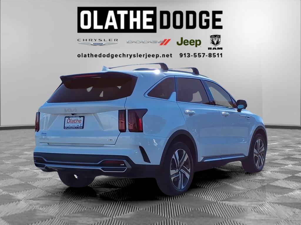 used 2023 Kia Sorento Hybrid car, priced at $29,298