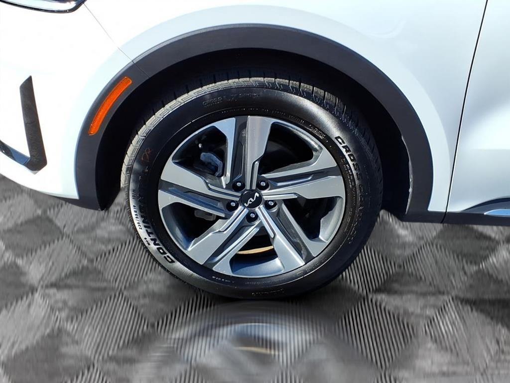 used 2023 Kia Sorento Hybrid car, priced at $29,298