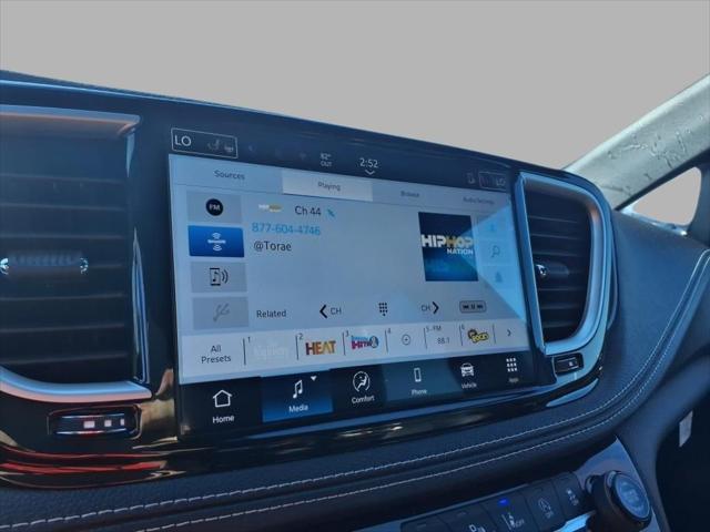 new 2025 Chrysler Pacifica car, priced at $40,477