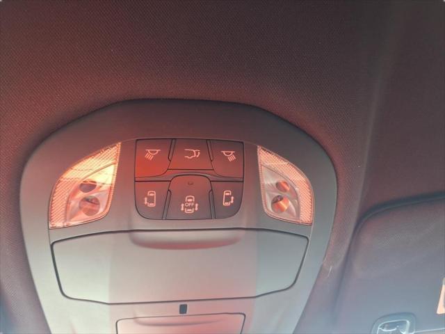 new 2025 Chrysler Pacifica car, priced at $40,477