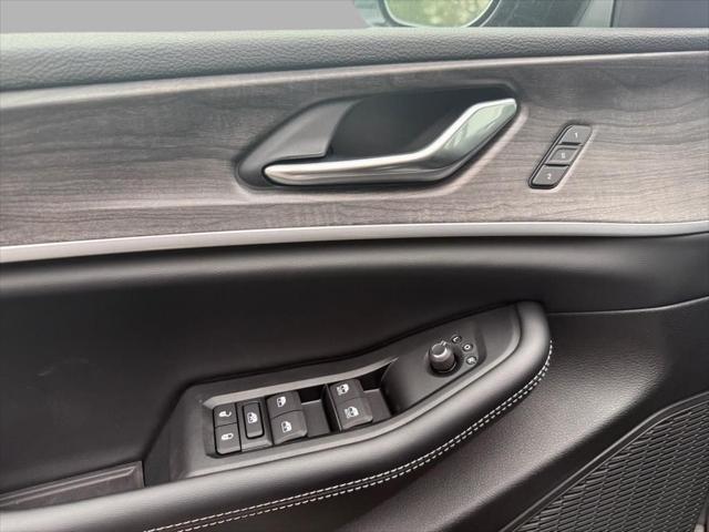 new 2025 Jeep Grand Cherokee L car, priced at $48,861