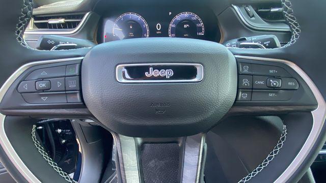 new 2024 Jeep Grand Cherokee L car, priced at $44,285