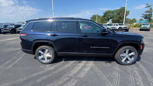 new 2024 Jeep Grand Cherokee L car, priced at $43,035