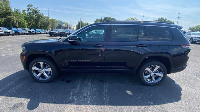 new 2024 Jeep Grand Cherokee L car, priced at $44,285