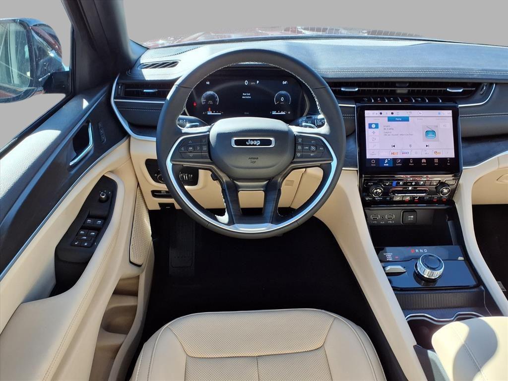 new 2025 Jeep Grand Cherokee car, priced at $51,266