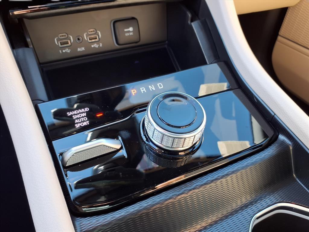 new 2025 Jeep Grand Cherokee car, priced at $51,266