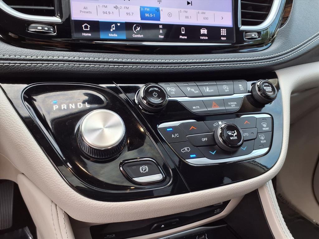 used 2023 Chrysler Pacifica car, priced at $40,890