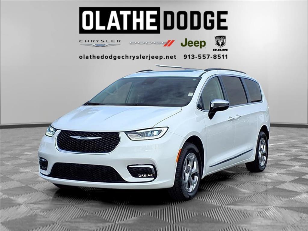 used 2023 Chrysler Pacifica car, priced at $40,890