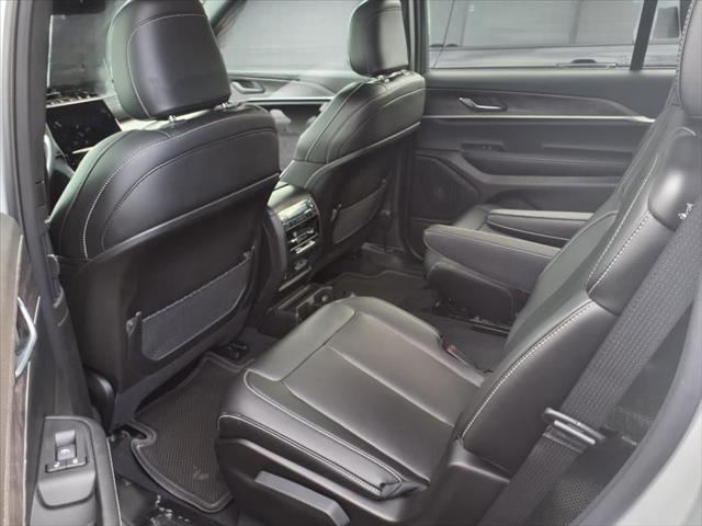 new 2025 Jeep Grand Cherokee L car, priced at $45,258
