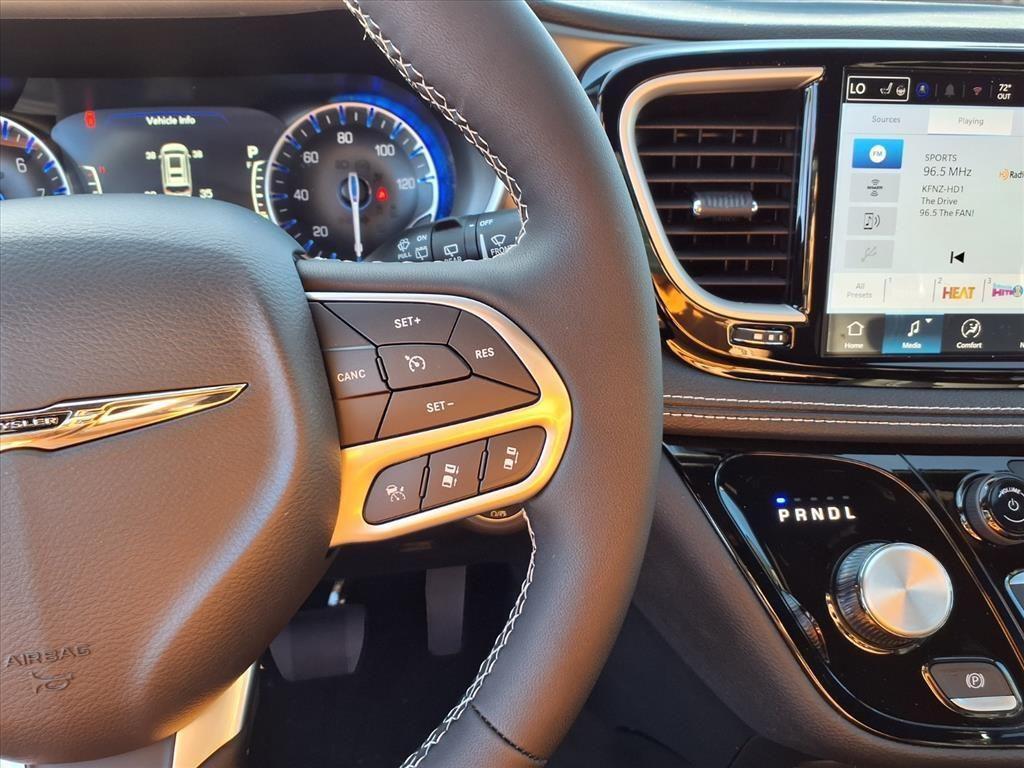 new 2026 Chrysler Pacifica car, priced at $42,201