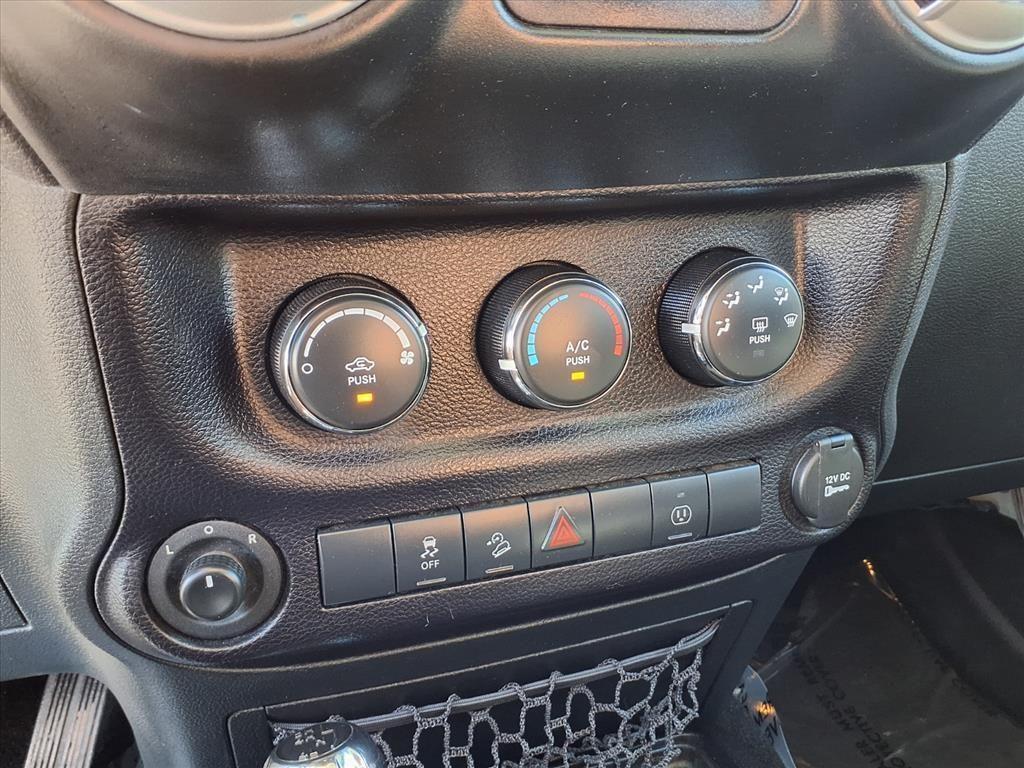 used 2016 Jeep Wrangler Unlimited car, priced at $27,995
