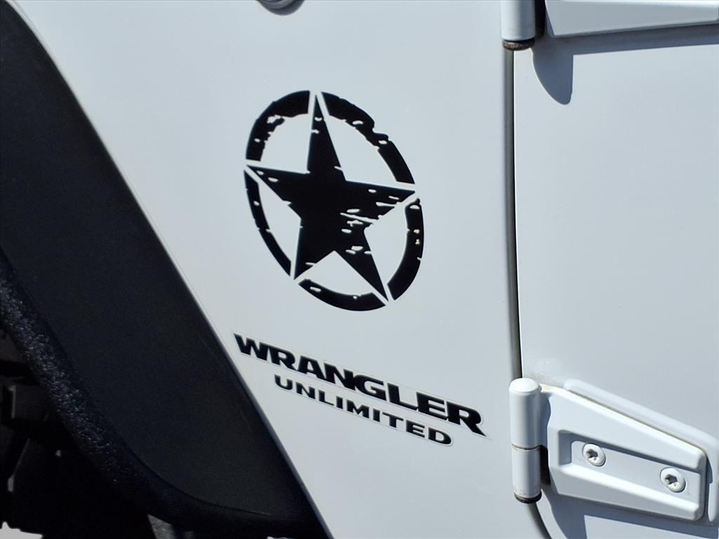 used 2016 Jeep Wrangler Unlimited car, priced at $27,995