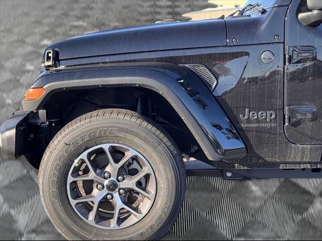 new 2025 Jeep Gladiator car, priced at $44,030
