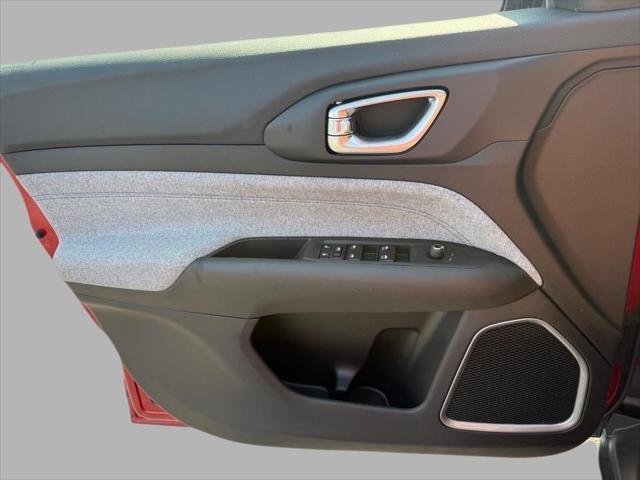 new 2025 Jeep Compass car, priced at $28,900