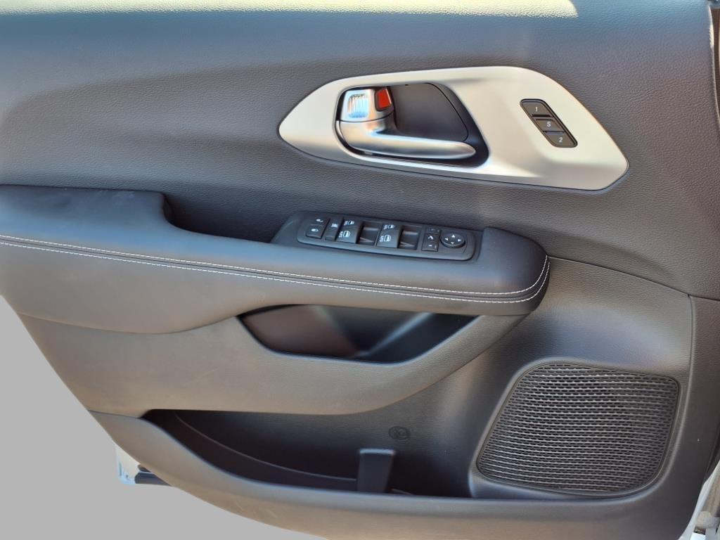 new 2026 Chrysler Pacifica car, priced at $47,550