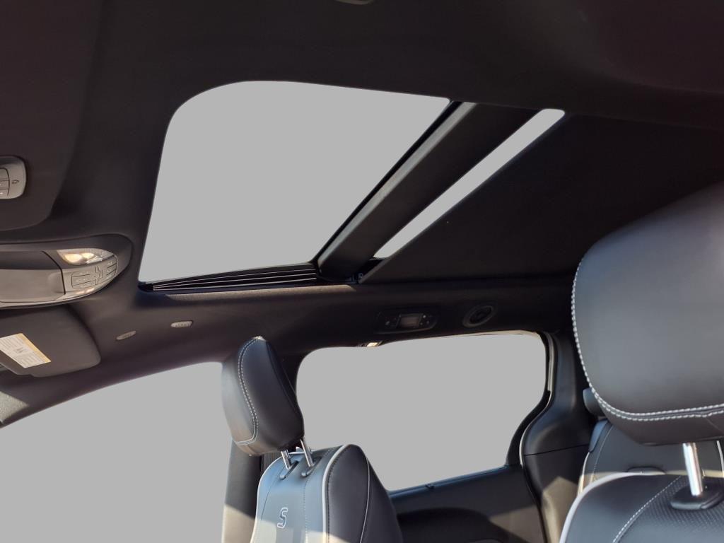new 2026 Chrysler Pacifica car, priced at $47,550