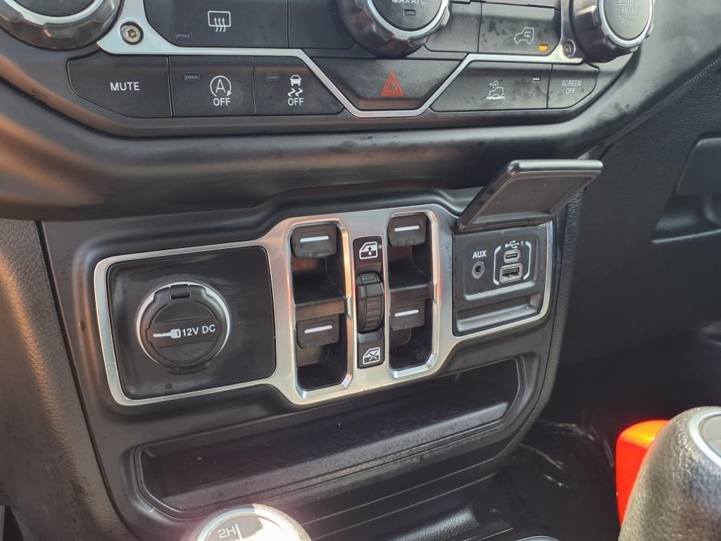 used 2023 Jeep Gladiator car, priced at $28,938