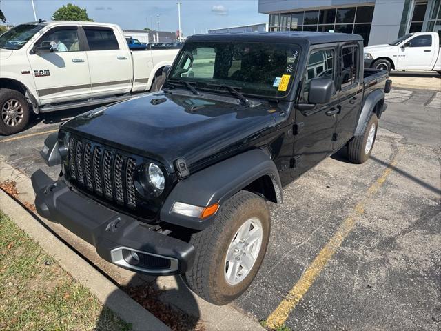 used 2023 Jeep Gladiator car, priced at $27,995