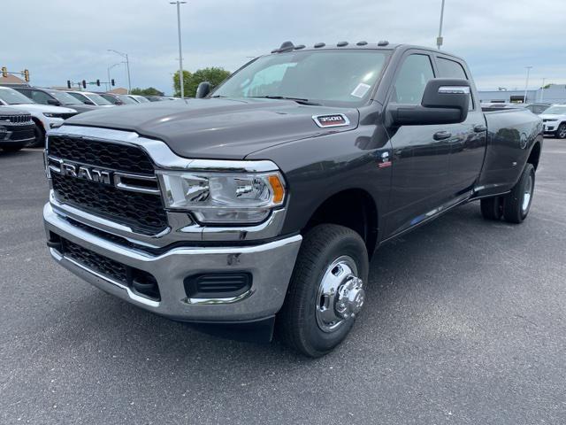 new 2024 Ram 3500 car, priced at $62,420