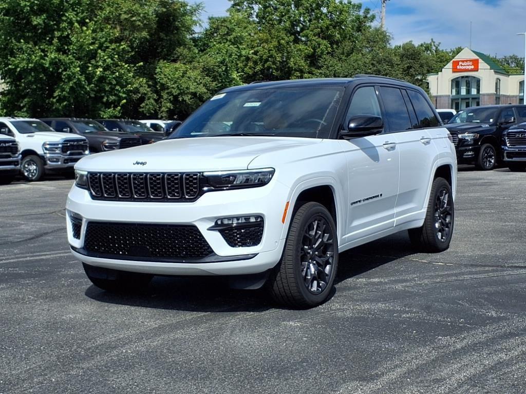 new 2025 Jeep Grand Cherokee car, priced at $59,190