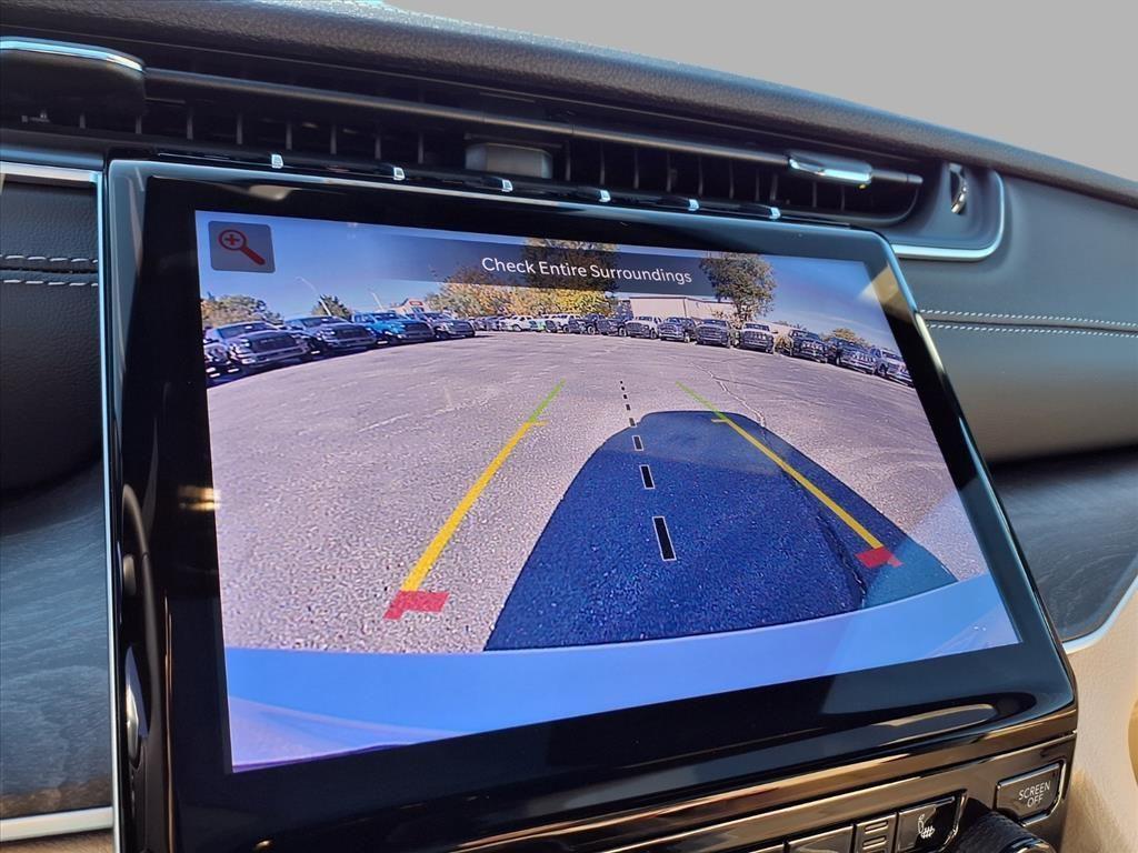 new 2025 Jeep Grand Cherokee L car, priced at $49,292