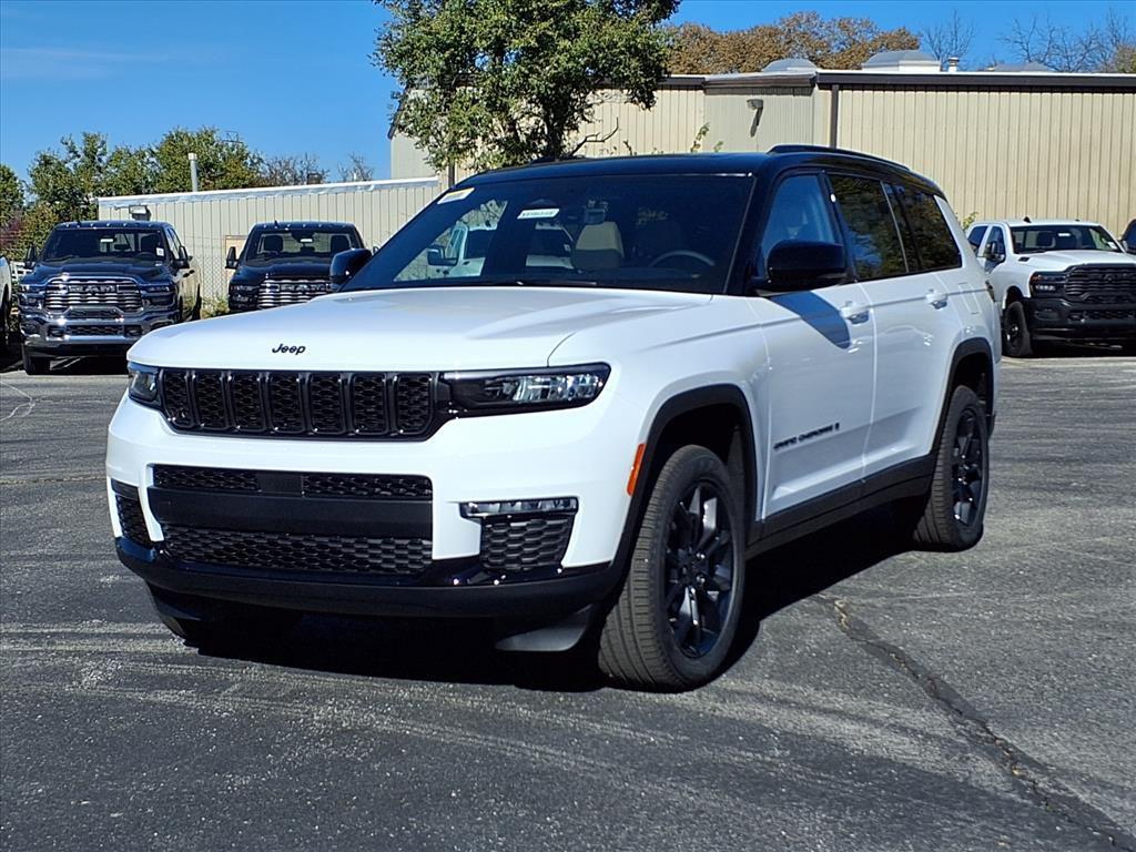 new 2025 Jeep Grand Cherokee L car, priced at $49,292