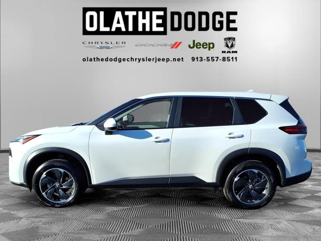 used 2024 Nissan Rogue car, priced at $22,241