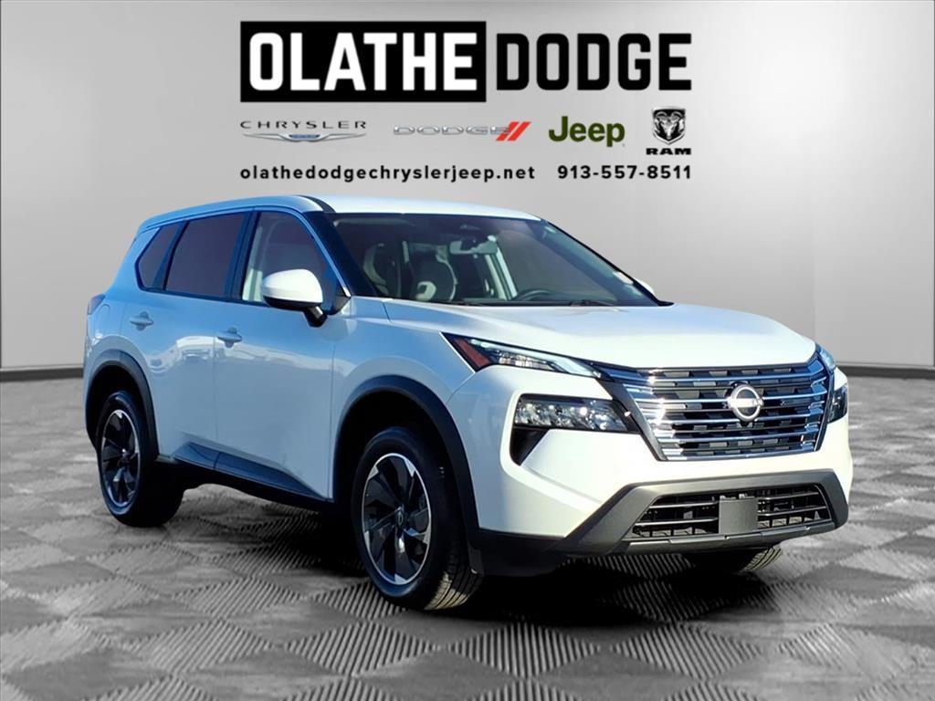 used 2024 Nissan Rogue car, priced at $22,241