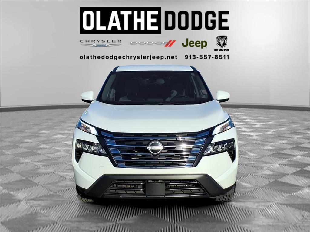 used 2024 Nissan Rogue car, priced at $22,241