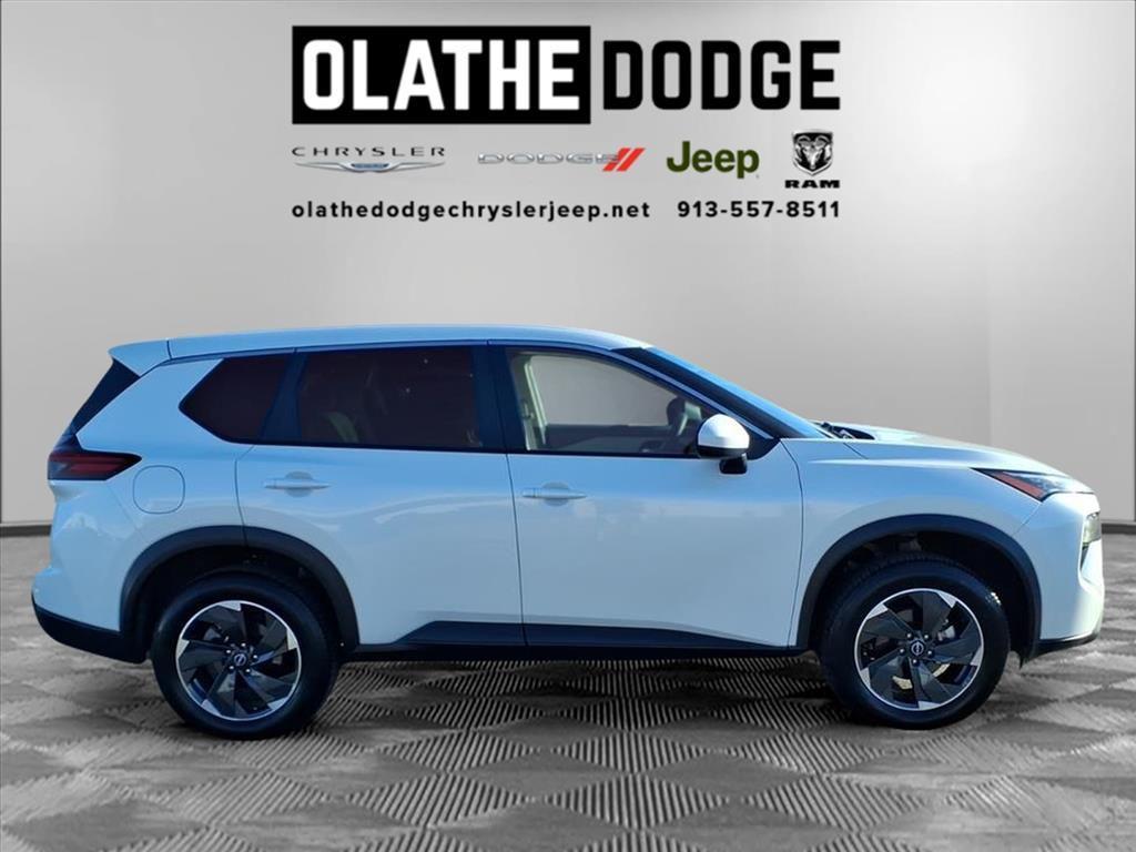 used 2024 Nissan Rogue car, priced at $22,241