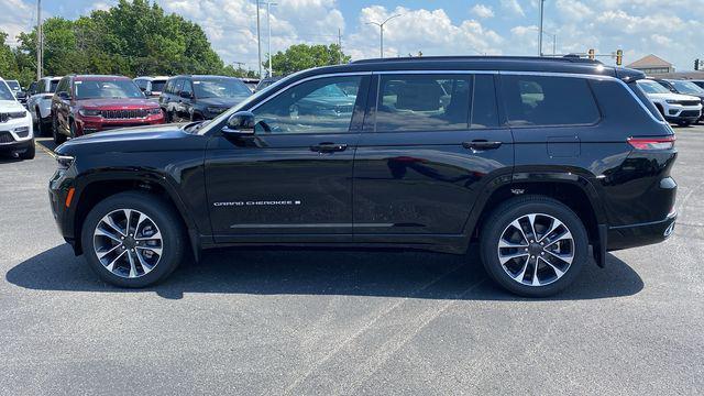 new 2024 Jeep Grand Cherokee L car, priced at $56,090