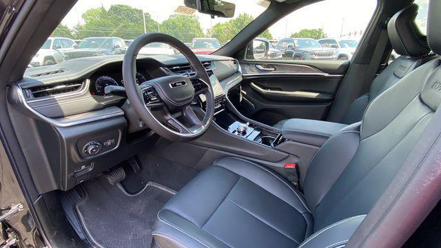 new 2024 Jeep Grand Cherokee L car, priced at $56,090