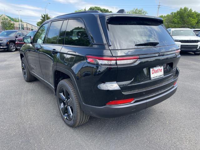 new 2024 Jeep Grand Cherokee car, priced at $42,285