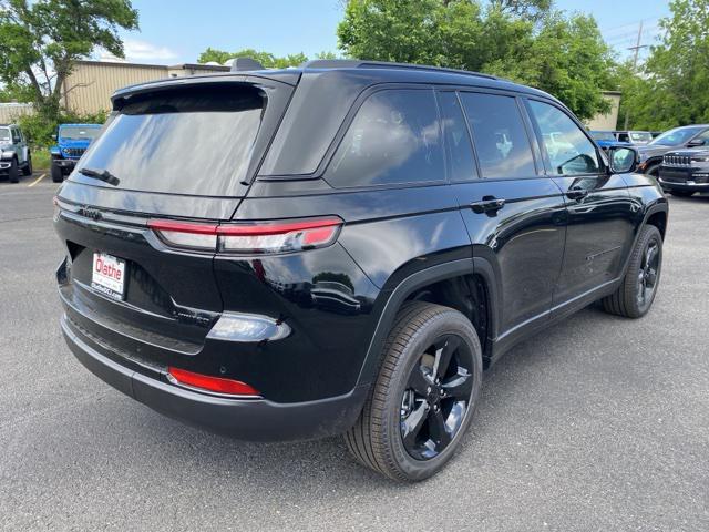 new 2024 Jeep Grand Cherokee car, priced at $42,285